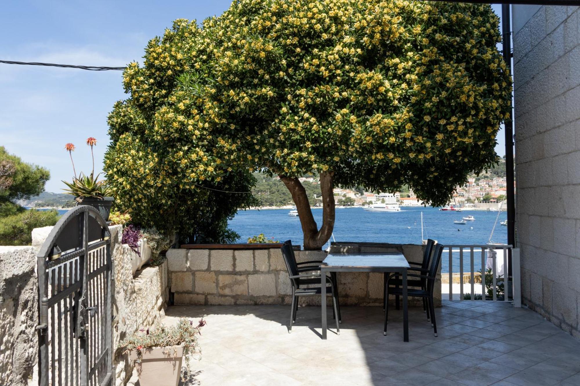 Apartman Radosic Hvar Town Esterno foto